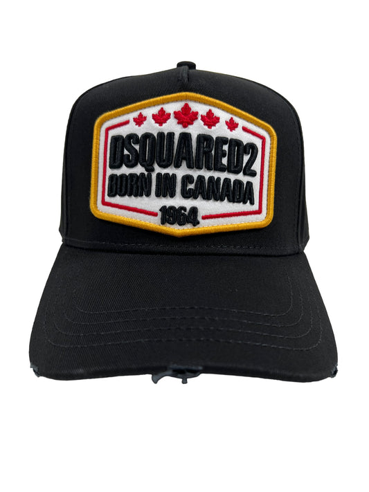 A fashionable black DSQUARED2 BCM0783 D2 LOGO BASEBALL CAP GABARDINE -NERO with the words DSQUARED2 on it.