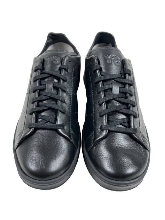 A pair of Y-3 IG4036 Y-3 Stan Smith sneakers in black leather with a lace closure by ADIDAS x Y-3.