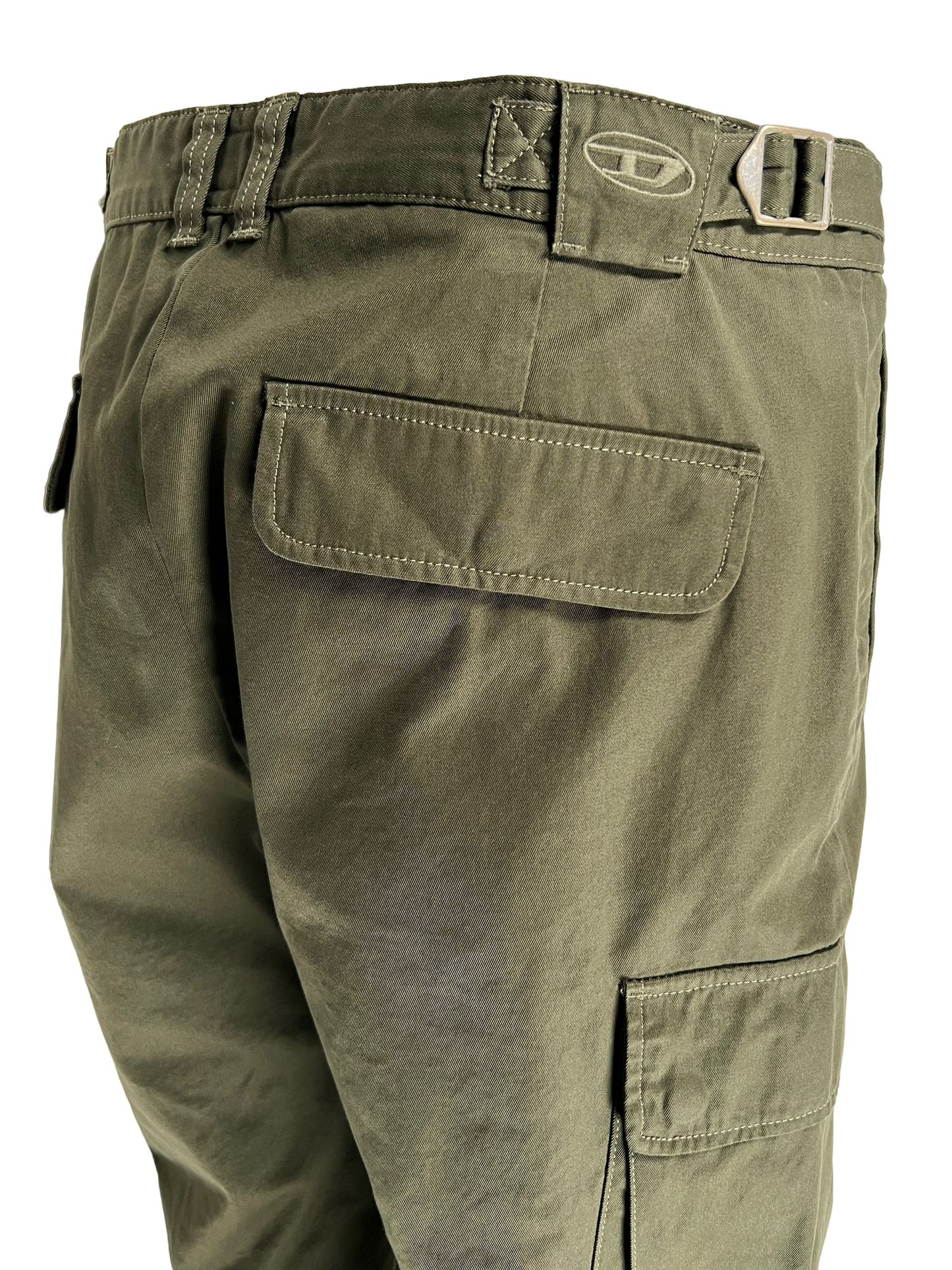 A pair of DIESEL P-ARGYM pants in olive green with organic cotton.