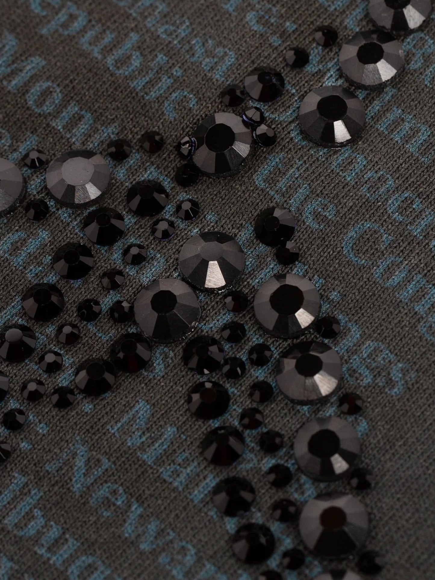 Bldg4 Monument Tank Black