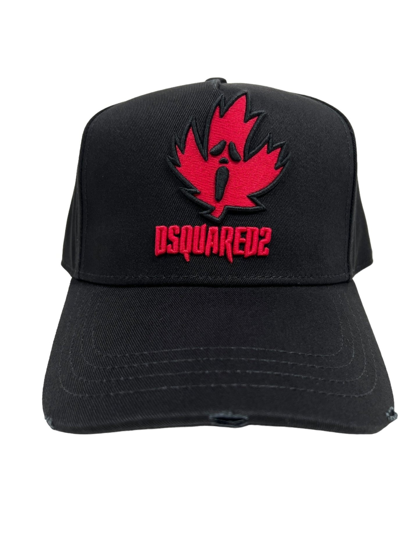 The DSQUARED2 BCM0824 HORROR BASEBALL CAP COL.2124, crafted from 100% cotton, features a red maple leaf and text logo on the front and is perfect for sporty looks.