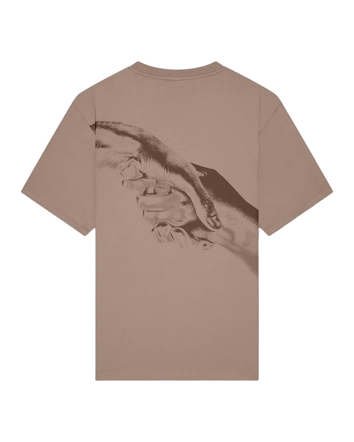 The FILLING PIECES HANDSHAKE FOSSIL T-SHIRT by FILLING PIECES is a beige organic cotton tee, showcasing a distinctive backprint design of two hands gripping each other's forearms.