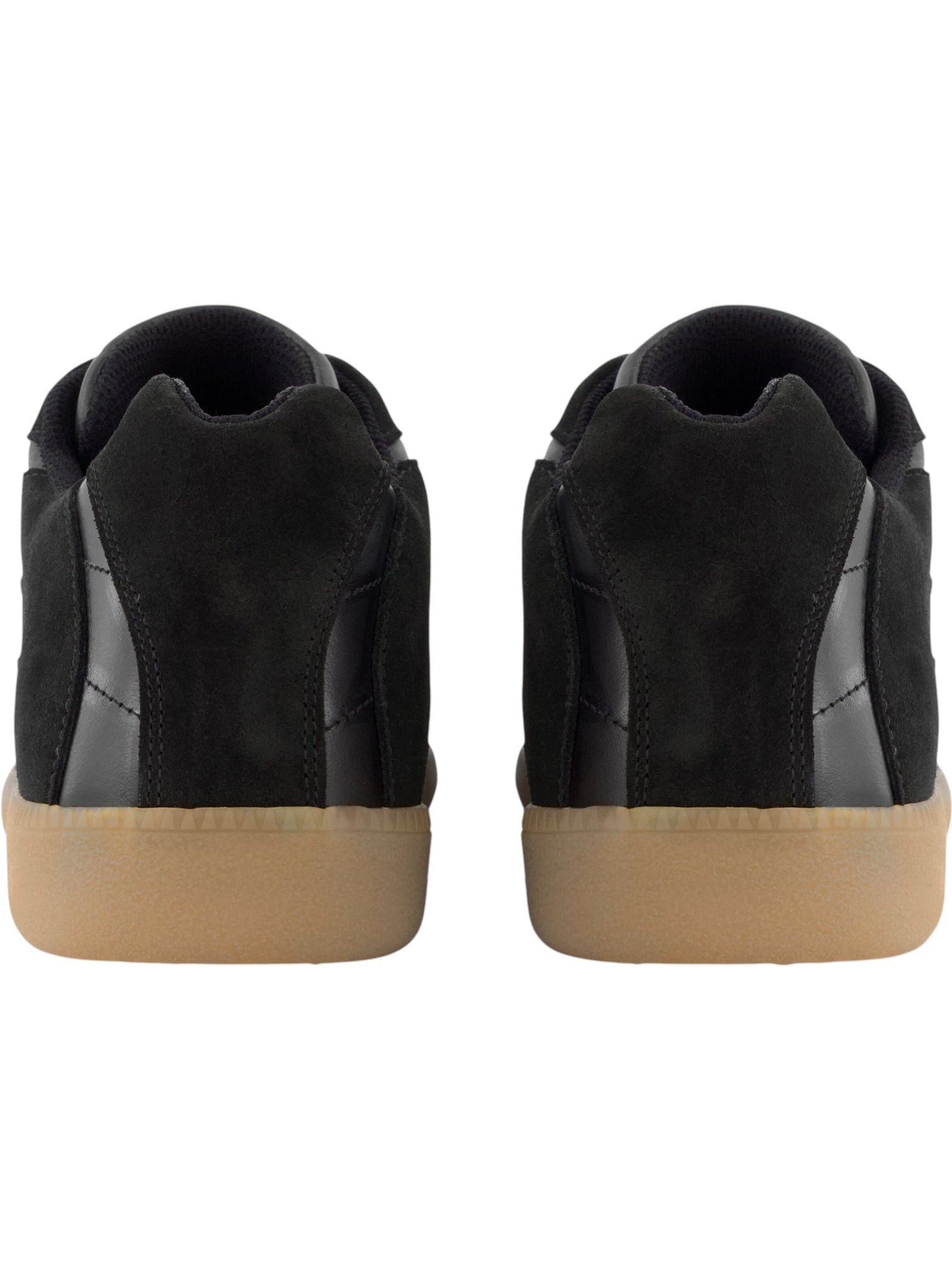 The FLANEUR Flaneur Tivoli Runner Black sneakers, luxury footwear with black suede uppers and gum soles, are displayed from the back against a white background.
