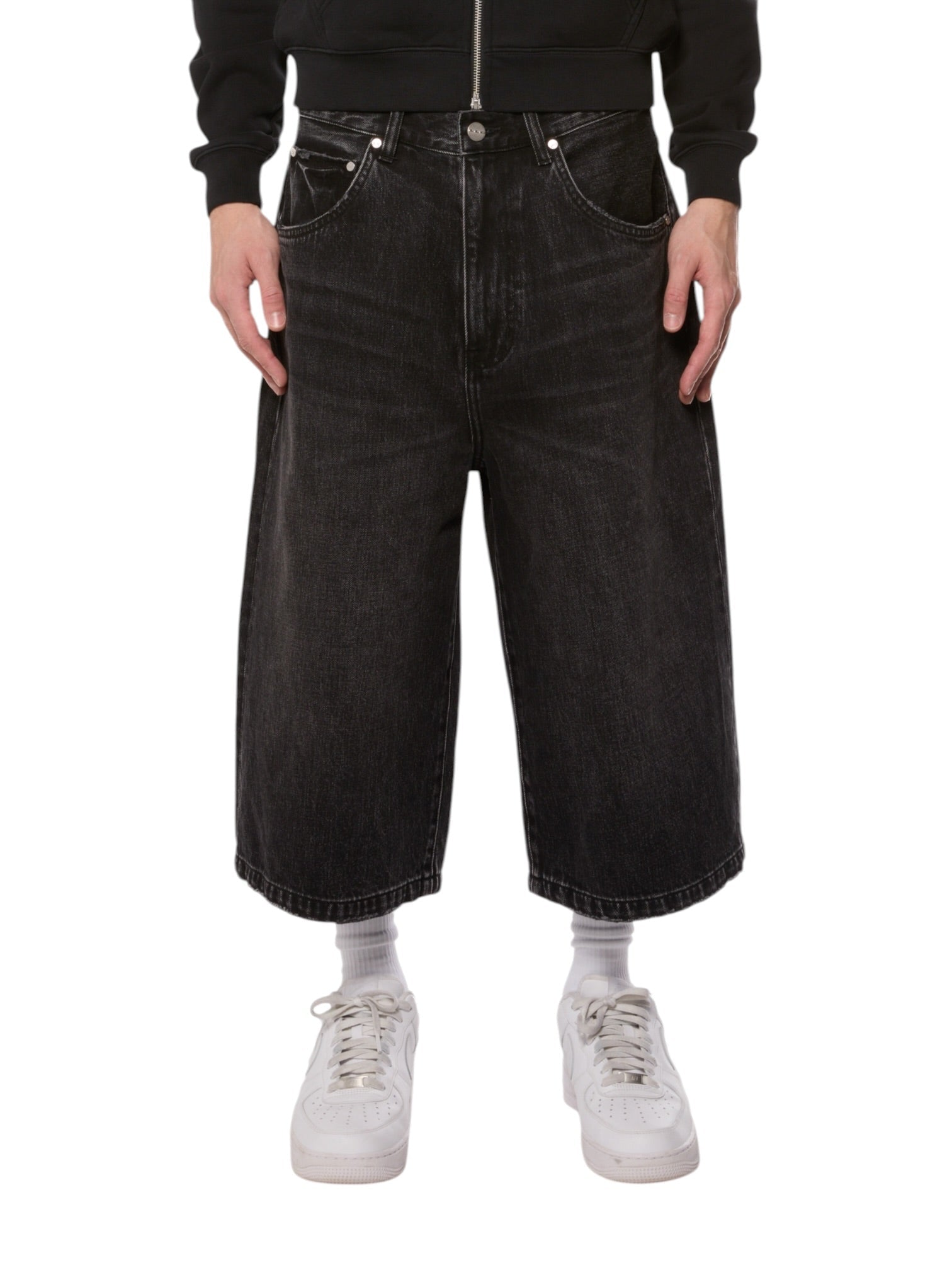 Llc Achromatic Jorts Black