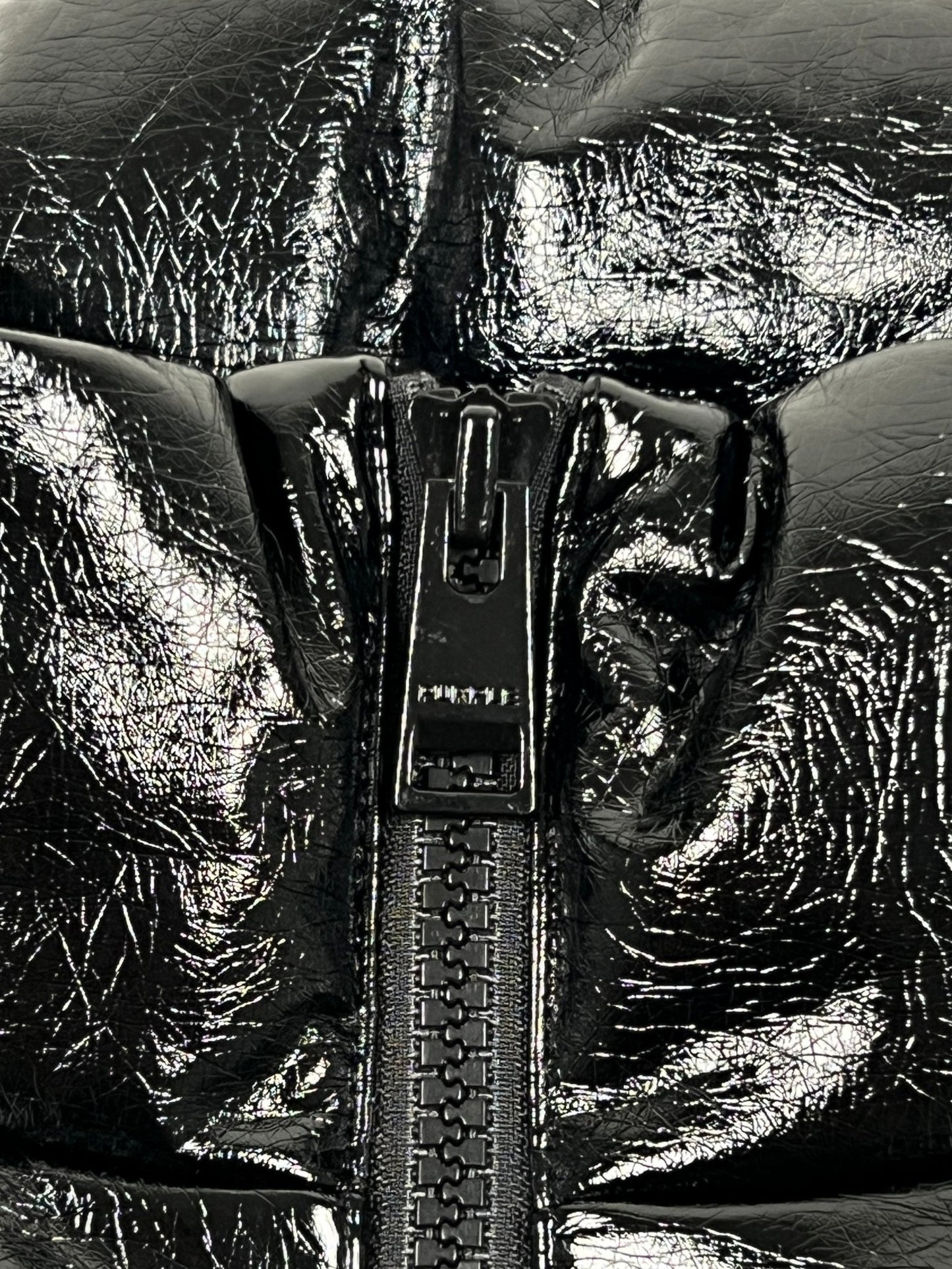 Purple Brand M6098-PLBV425N Pu Leather Puffer Vest Black