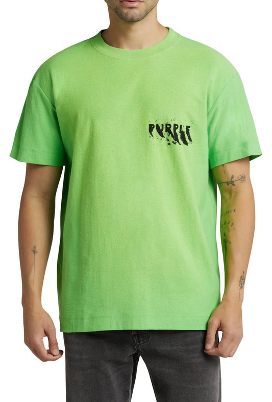 Man in a PURPLE BRAND P104-TJFL TEXTURED JERSEY SS TEE GREEN with black text on the chest.