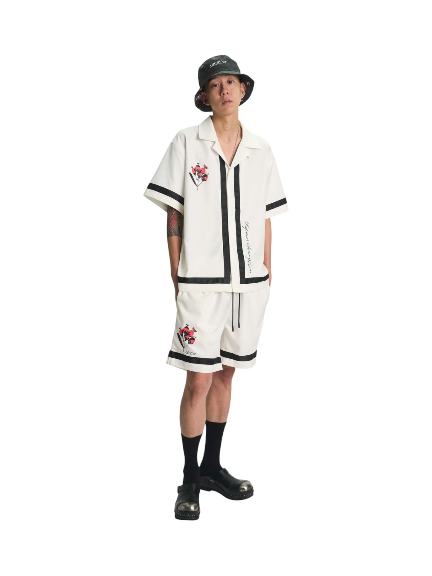 Rta Clyde Elasticated Short White Poppy
