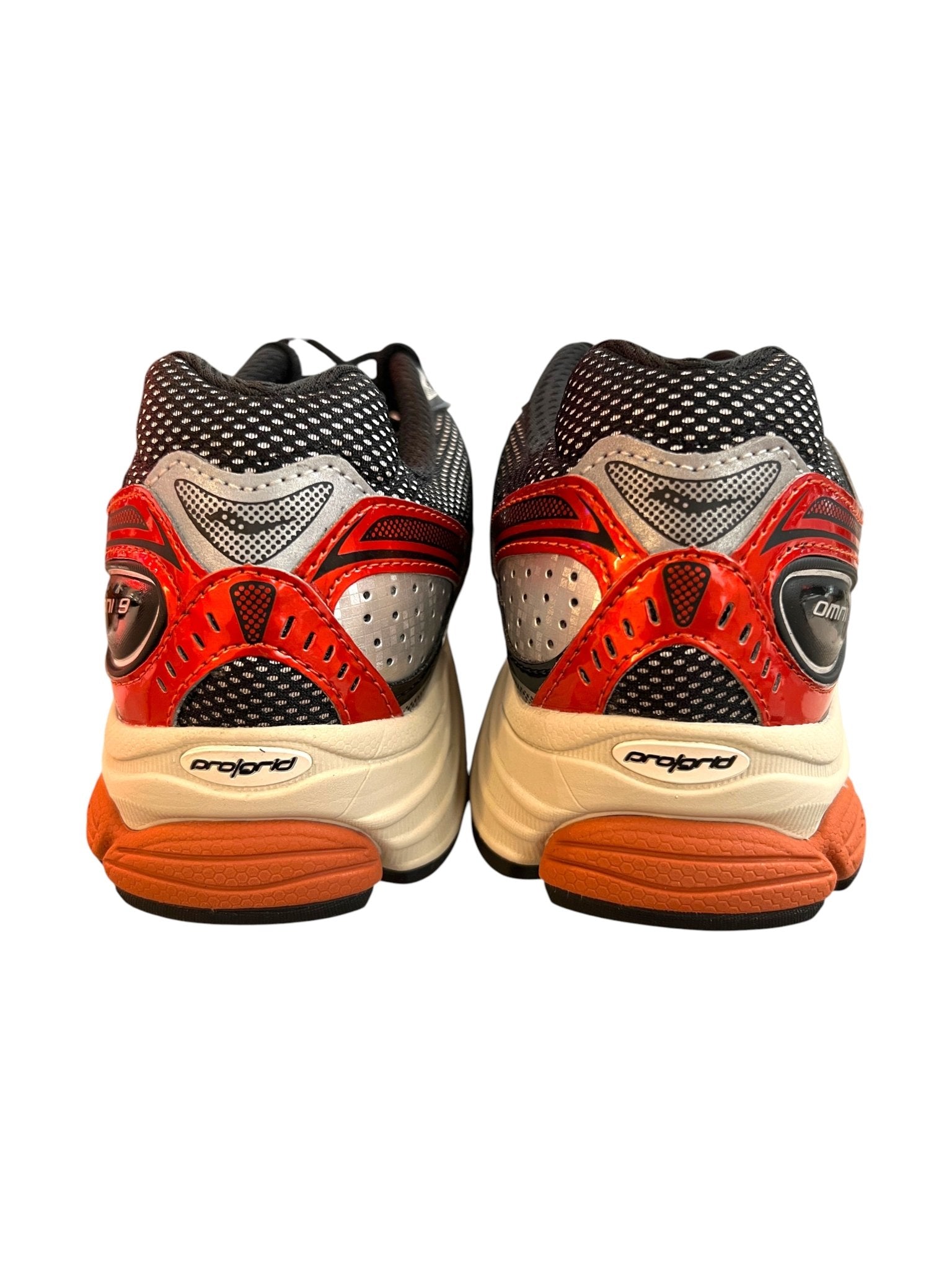 Probus Saucony S101245-1030 Progrid Omni 9 Black Rust Saucony S101245-1030 Progrid Omni 9 Black Rust BLACK
