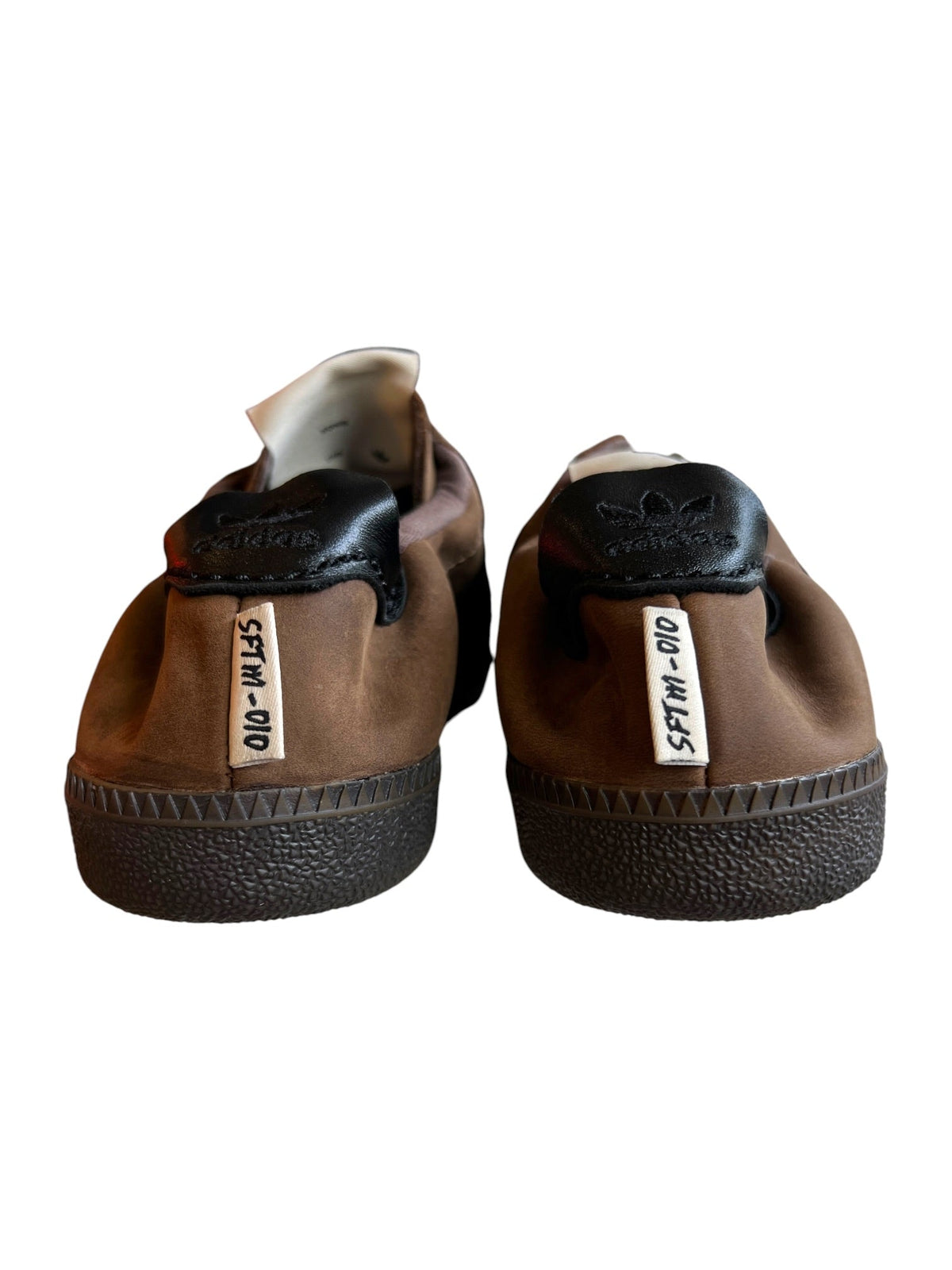 Probus Song For The Mute X Adidas HP8256 Samba OG SFTM Song For The Mute X Adidas HP8256 Samba OG SFTM BROWN/BLACK