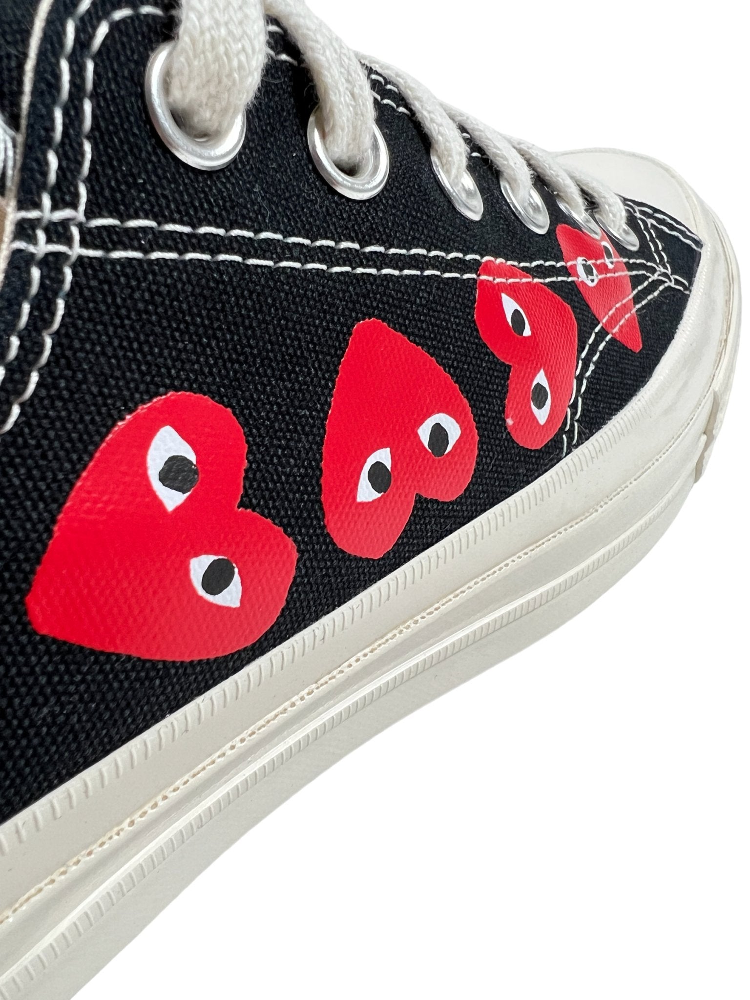 COMME DES GARCONS A08149C CONVERSE SNEAKERS MULTI HEART LOW TOP BLACK