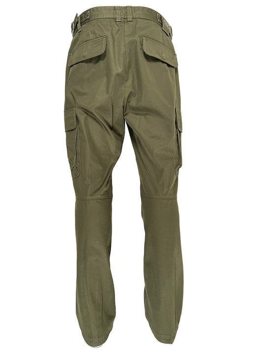 The back view of a men's DIESEL P-ARGYM PANTS OLIVE with organic cotton.