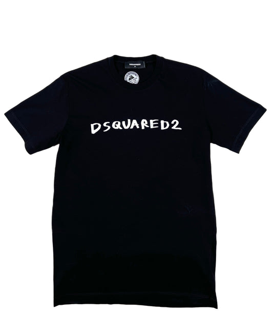 A DSQUARED2 S71GD1066 t-shirt in black.