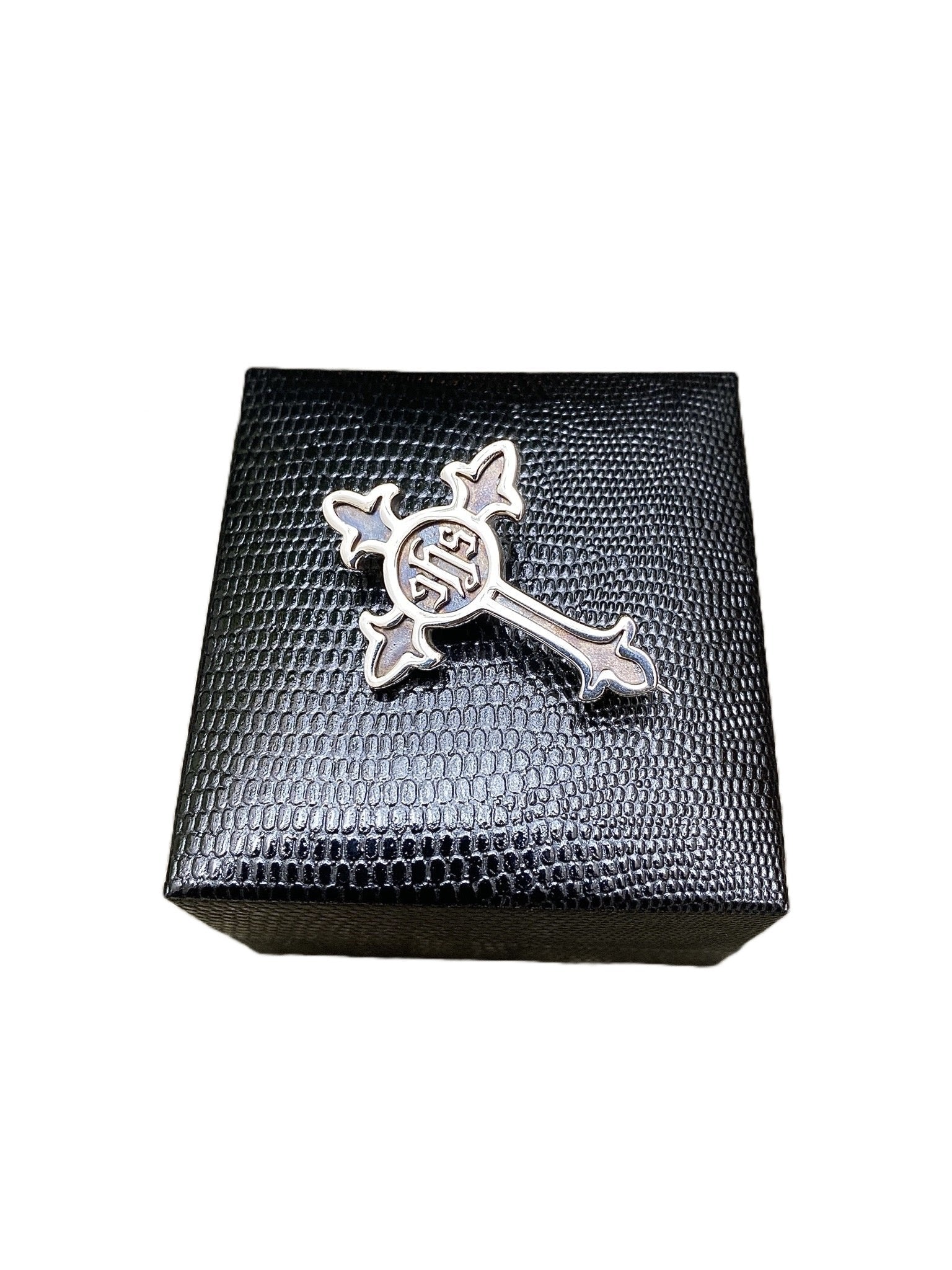 Brooch 01 Cross Logo Brooch